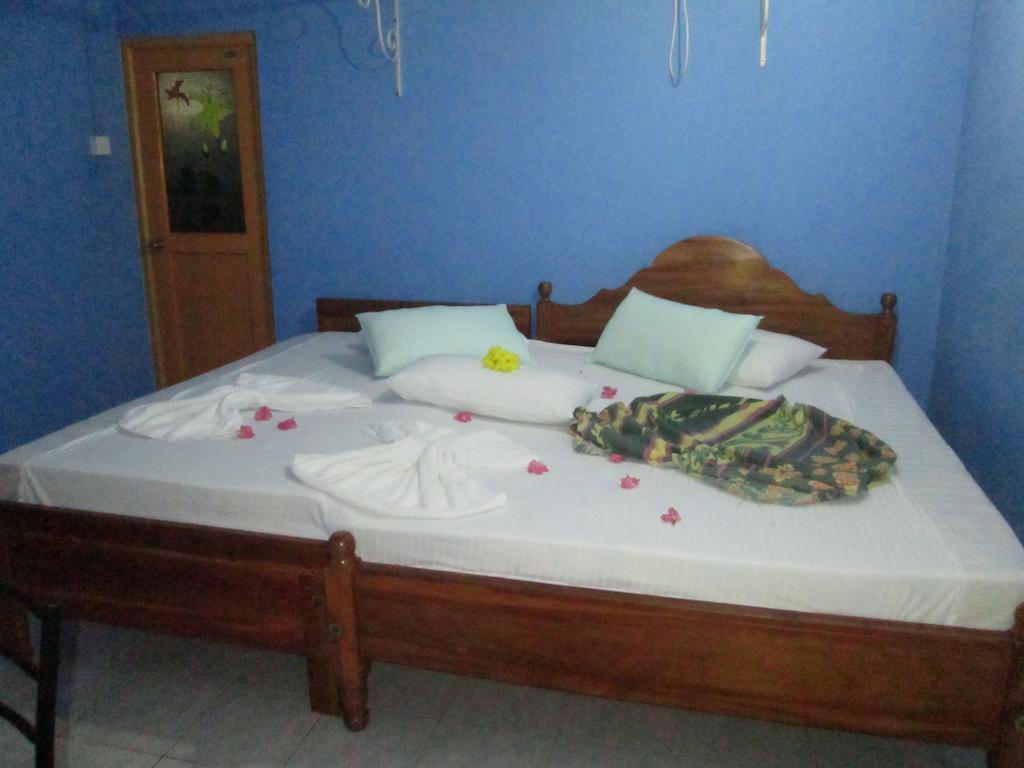 Hotel Levi'S Tourist - Anuradhapura Exterior foto