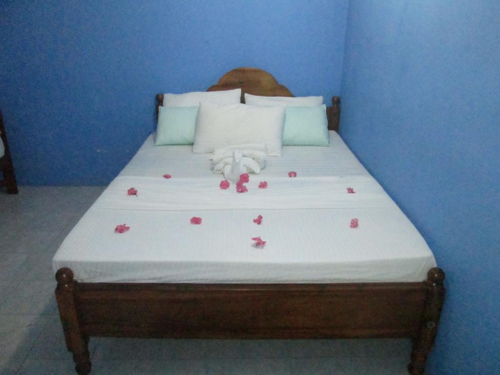Hotel Levi'S Tourist - Anuradhapura Exterior foto